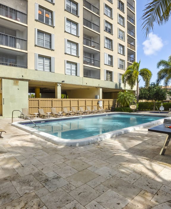 Wilton Tower Apartments in Wilton Manors, FL